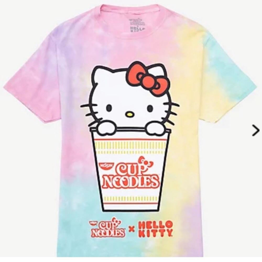 HELLO KITTY T-SHIRT